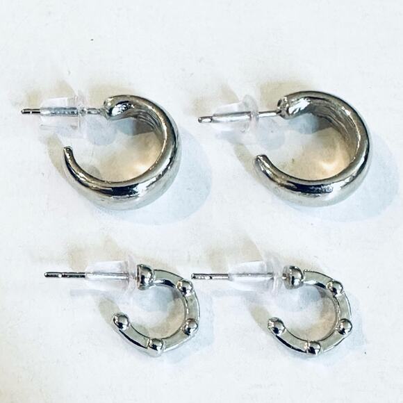 2 pairs Silver Hoop Huggie Earrings - Picture 1 of 1
